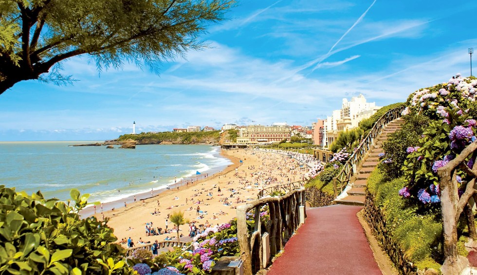 Badplaatsen 4Biarritz Landes Pyrenees atlantiques Frankrijk vakantie Salles luxe villa strand zee.jp