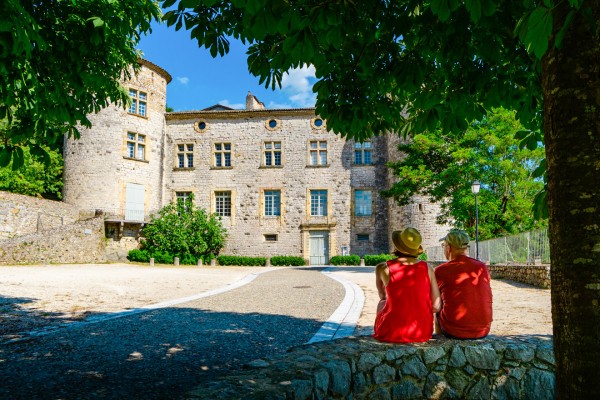 Ardèche 29 Vogue  Frankrijk vakantie luxe villa gorges pont d'arc zwemmen wandelen.jpg