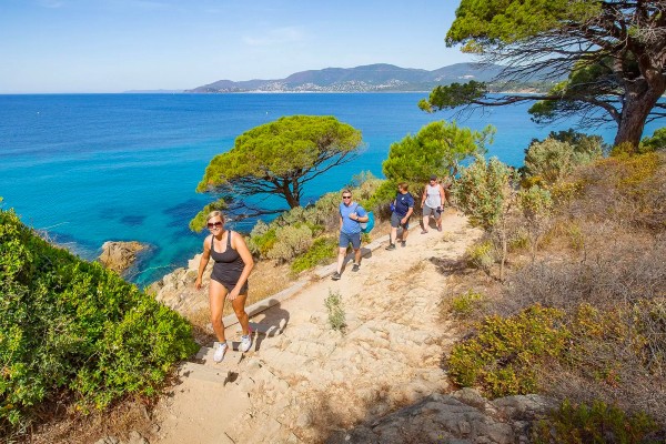 Massif Maures 11 Frankrijk Provence vakantie wandelen Var bergen natuur.jpg