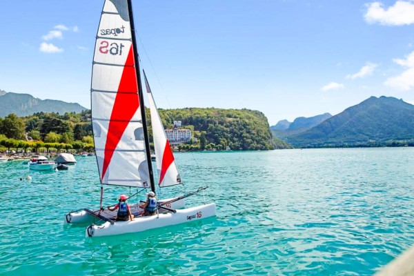 Meer van Annecy 15a vakantie Frankrijk Portes du Soleil savoie Alpen Abondance watersport luxe appar