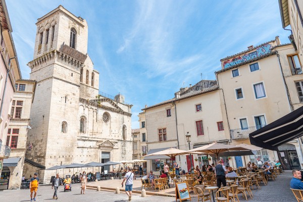 Nimes 9 Frankrijk Gard vakantie Languedoc Provence Middellandse zee arena carree pont.jpg