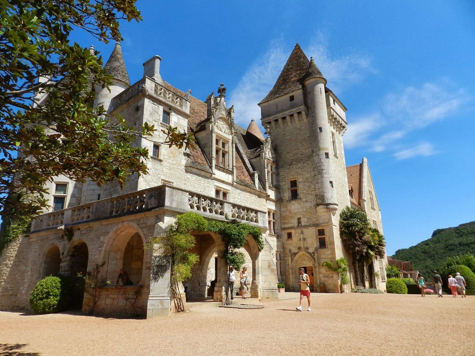 best chateau in dordogne