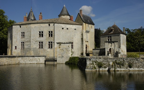 Chateau Brede 3 Salles Montesquieu Bordeaux vakantiehuis Frankrijk toerisme aquitaine.jpg