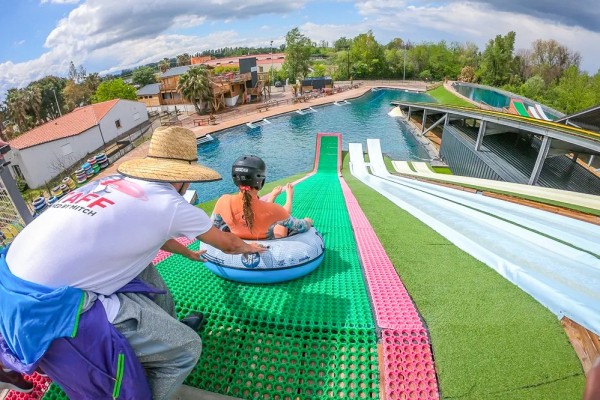 Drop in water jump park 12 Argeles sur Mer Frankrijk Languedoc vakantie Espinet Quillan Middellandse