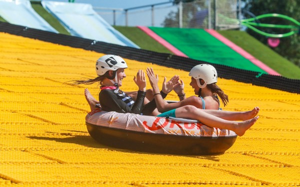 Drop in water jump park 8 Argeles sur Mer Frankrijk Languedoc vakantie Espinet Quillan Middellandse