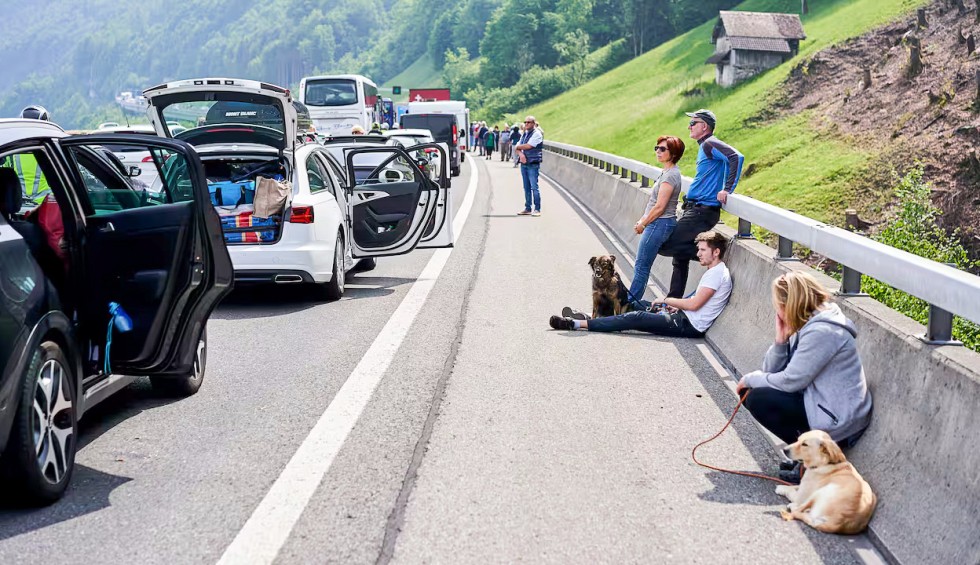 Autovakantie 4 Frankrijk onderweg vakantie gezin bagage auto luxe vakantiehuis.jpg