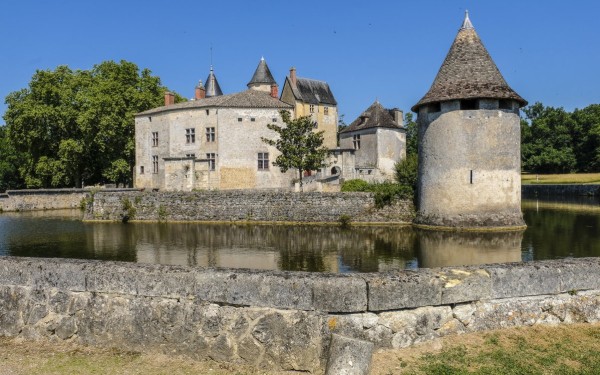 Chateau Brede 2 Salles Montesquieu Bordeaux vakantiehuis Frankrijk toerisme aquitaine.jpg