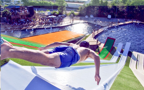 Drop in water jump park 11 Argeles sur Mer Frankrijk Languedoc vakantie Espinet Quillan Middellandse