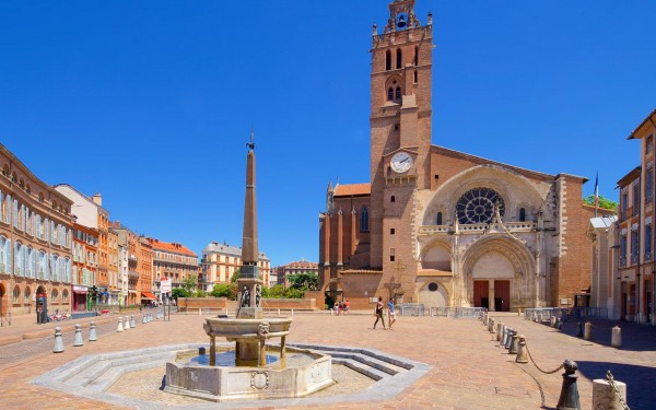 Frankrijk Toulouse 1 vakantie luxe villa vakantiehuis bergen wandelen Saint Etienne Cathedrale.jpg