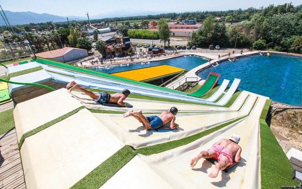 Drop in water jump park 5 Argeles sur Mer Frankrijk Languedoc vakantie Espinet Quillan Middellandse